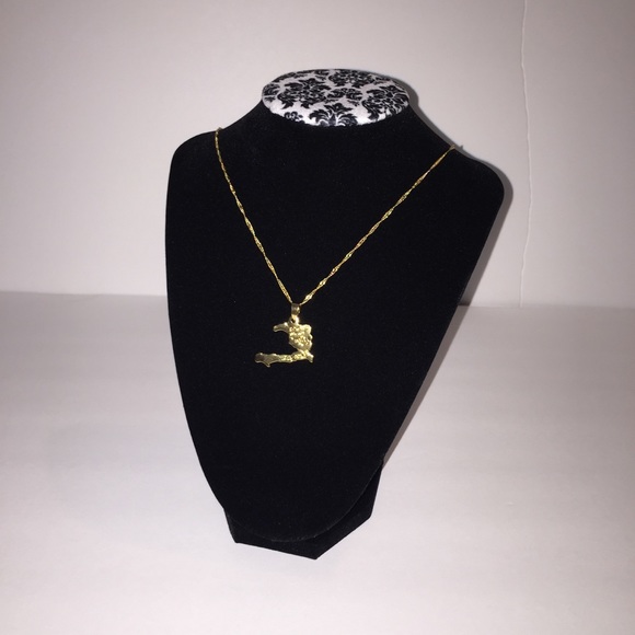 🇭🇹 Haiti Gold Plated Pendent Necklace 🇭🇹 - Picture 2 of 6
